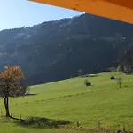 Penthousewohnung Mit Garten Sauna Pool Maishofen