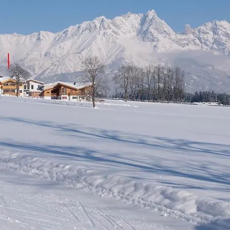 Mandl Mit Garten Sauna Pool * Maishofen