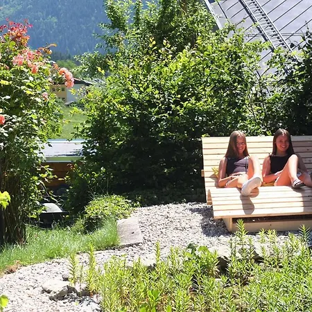 別荘 Penthousewohnung Mit Garten Sauna Pool マイスホーフェン