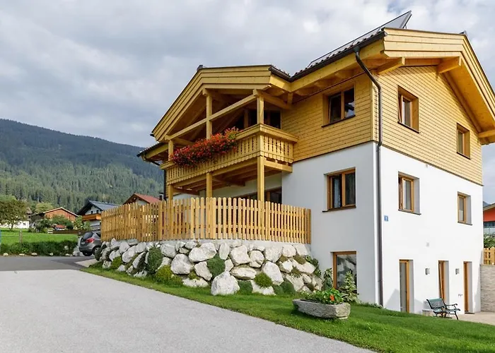 Holiday home Penthousewohnung Mit Garten Sauna Pool